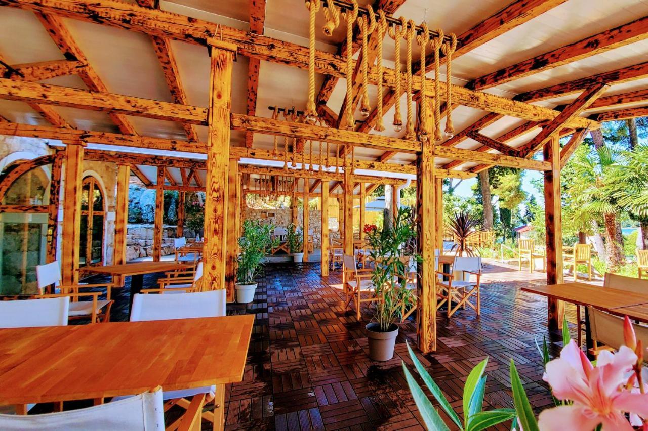 Porton Nature Hideouts Ровин Екстериор снимка