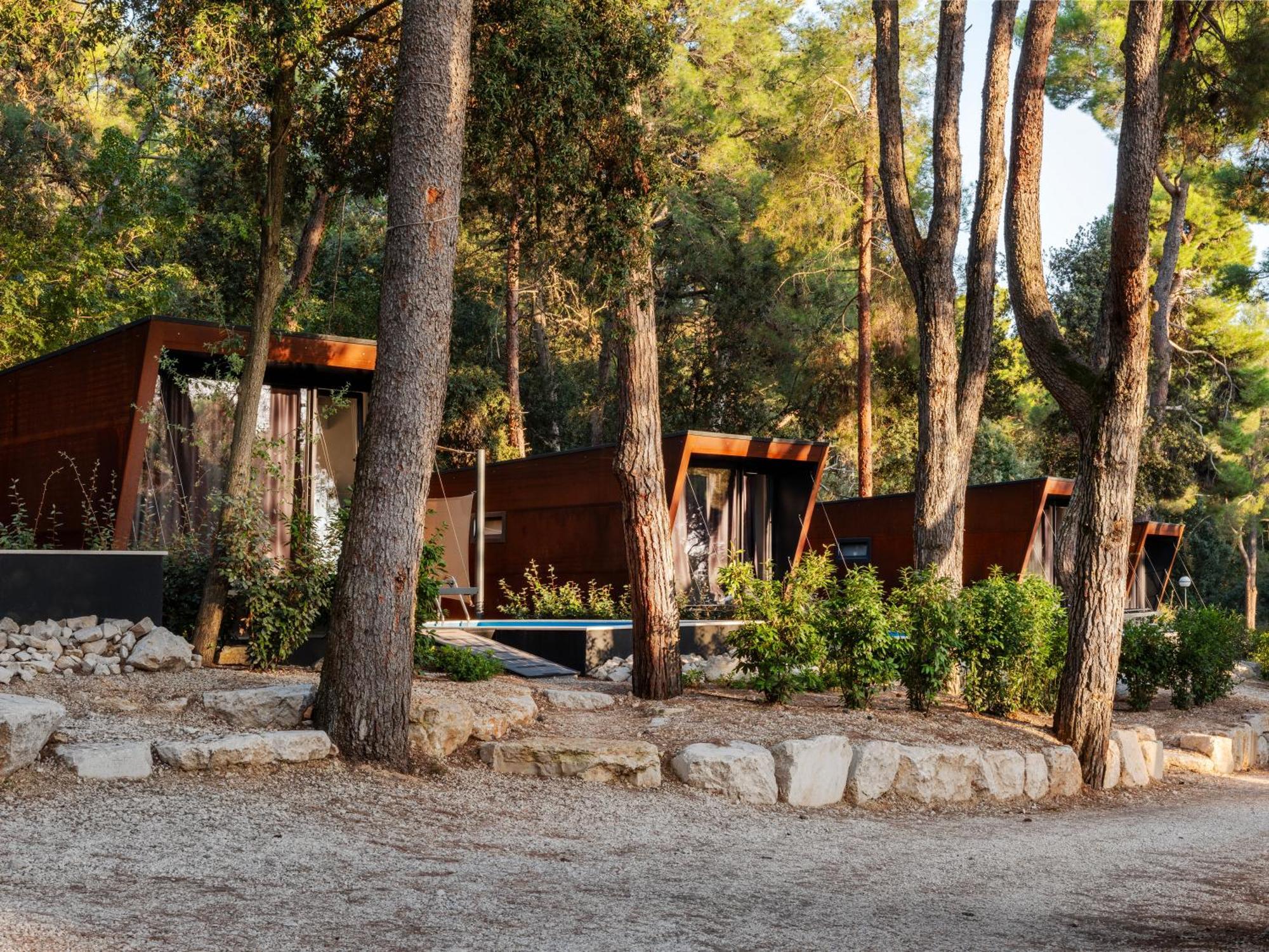 Porton Nature Hideouts Ровин Екстериор снимка